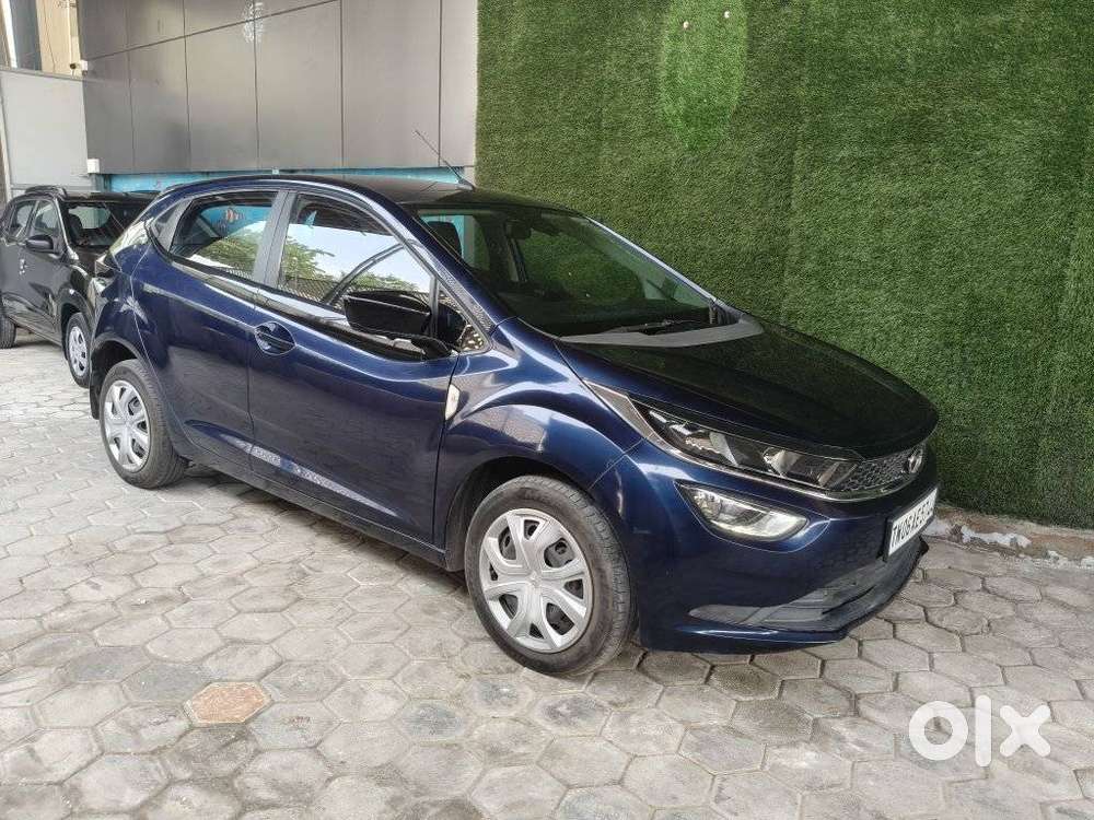 Tata Altroz 1.2 Xta Petrol Dct, 2023, Petrol