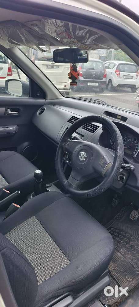 Maruti Suzuki Swift, 2009, Petrol