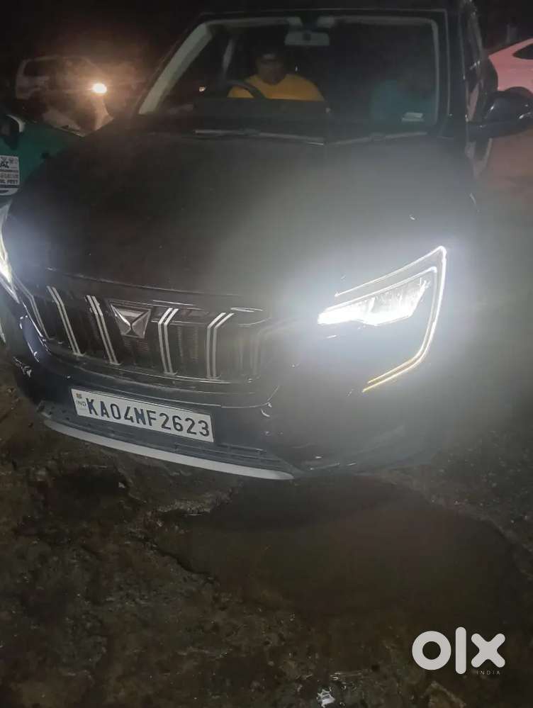 Mahindra Xuv700 2025 Diesel 37550 Km Driven With Loan For Sale 5 Lack