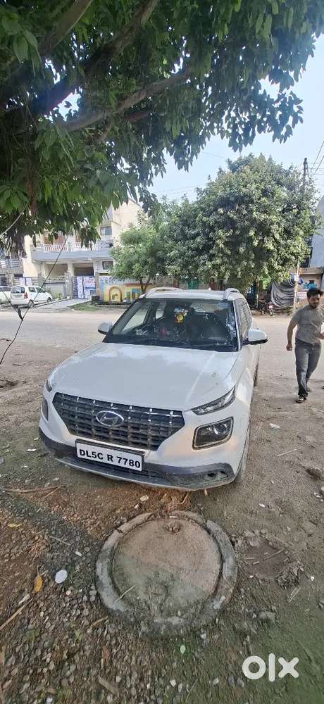 Hyundai Venue 1.2 Plus 2020 Petrol