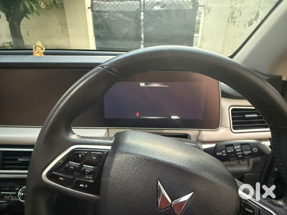 Mahindra Diesel Automatic 2023