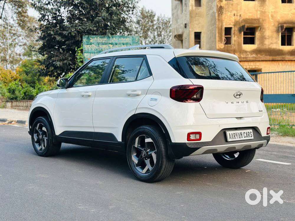 Hyundai Venue 1.0 Sx Turbo Imt, 2021, Petrol