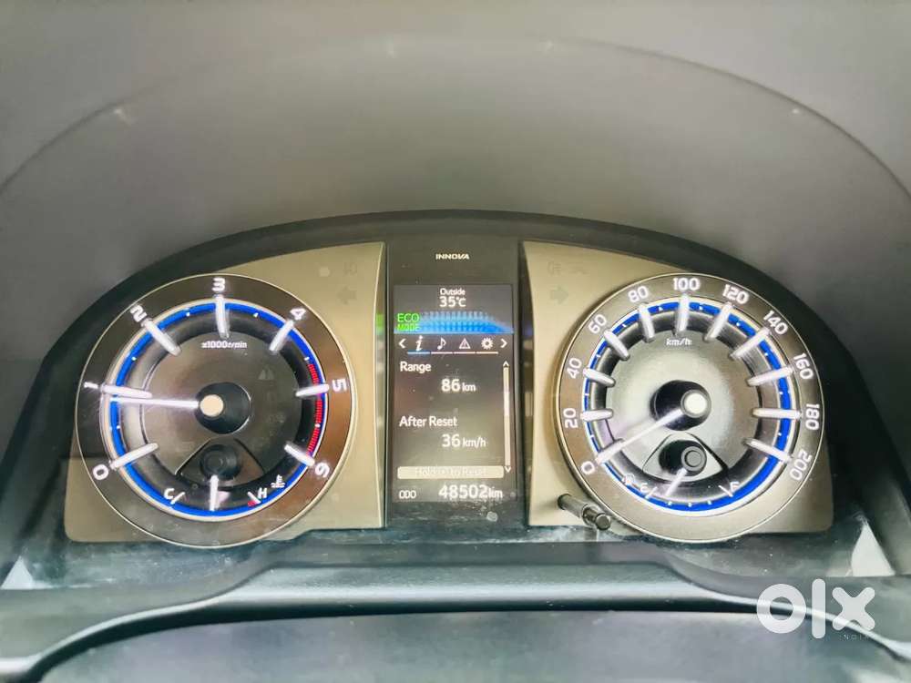 Toyota Innova Crysta [2020-ongoing] 2.4 Vx 7 Str, 2017, Diesel