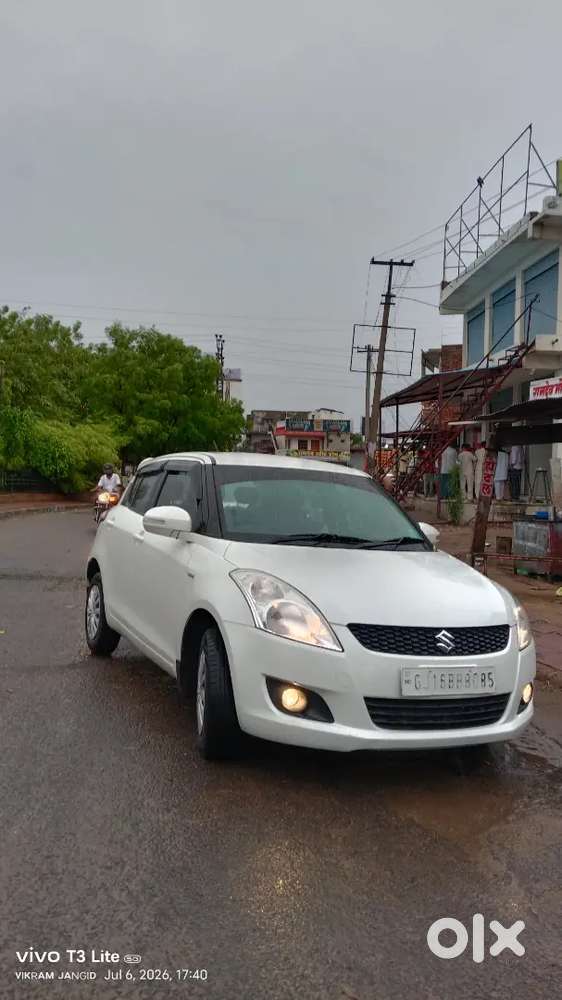 Maruti Swift Rs 2013