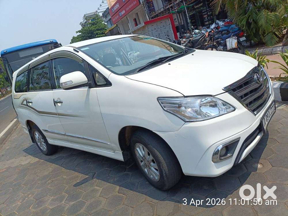 Toyota Innova 2.5 Z Diesel 7 Seater, 2014, Diesel