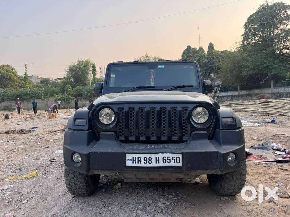 Mahindra Thar Petrol 2023