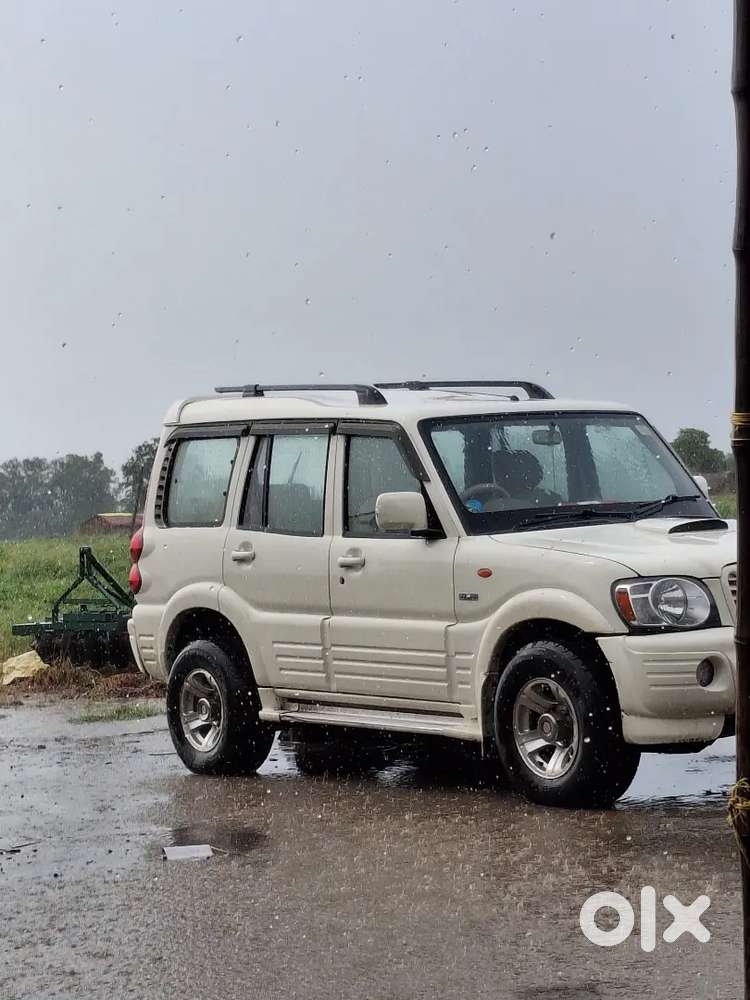 Mahindra Scorpio Classic 2009
