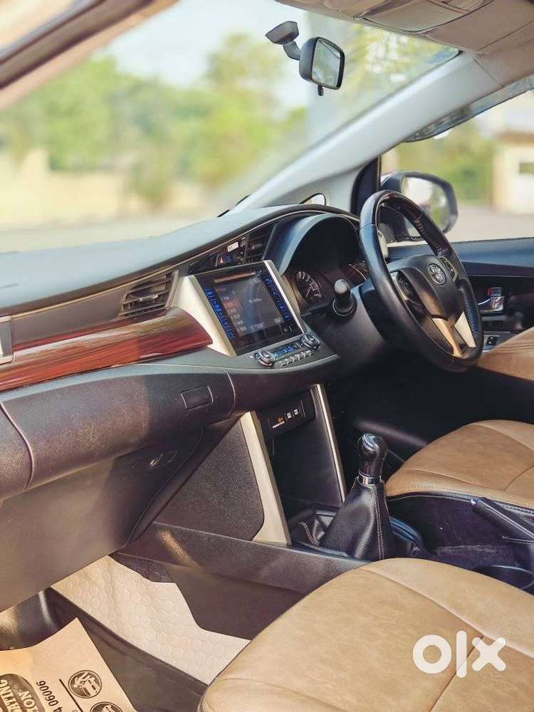 Toyota Innova Crysta 2.4 V, 2018, Diesel