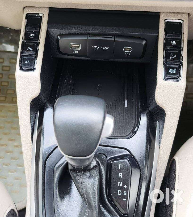 Kia Carens 1.5 Luxury Plus Diesel At 7 Str, 2022, Diesel