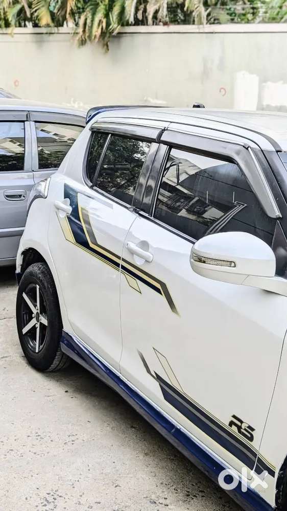 Maruti Suzuki Swift 2015 Diesel 84668 Km Driven