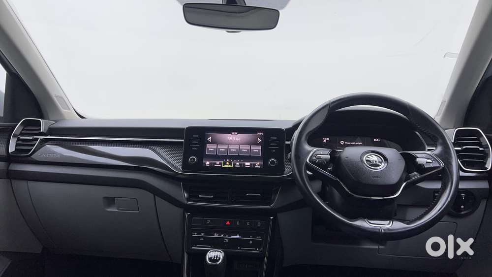 Skoda Kushaq Style 1.5l Tsi Mt, 2022, Petrol