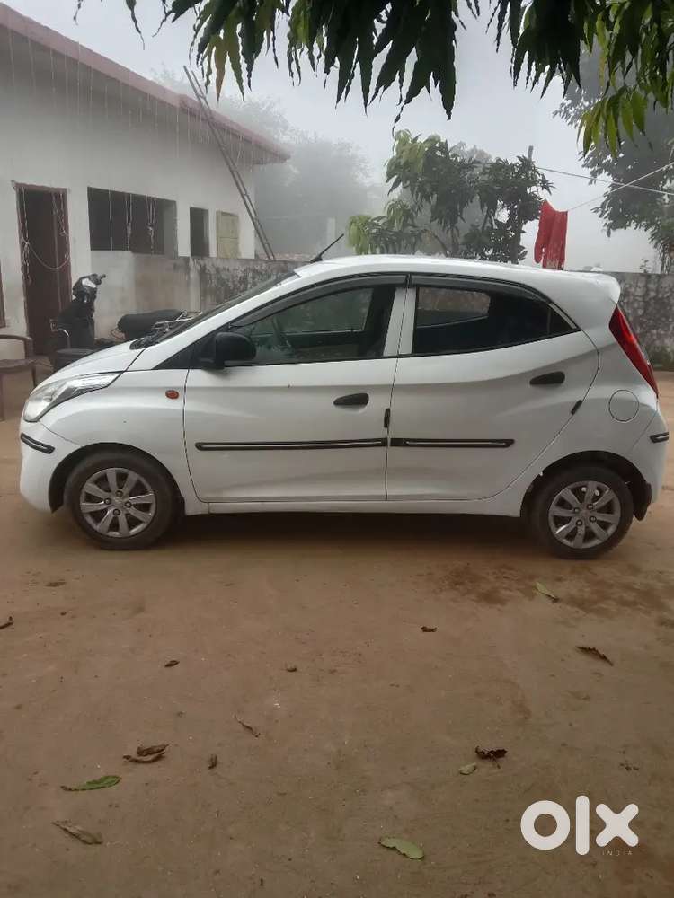 Hyundai Eon Magna+ 2012 पेट्रोल ऑटोमैटिक