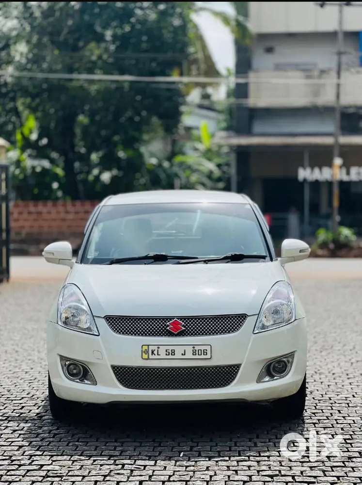 Maruti Suzuki Swift Zxi 2012
