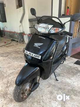 Activa. Second Hand Scooty for sale in Haripad Used Scooters in