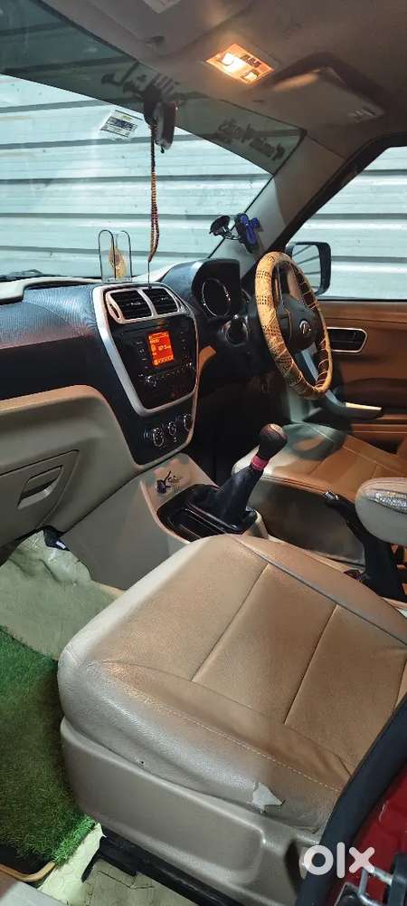 Mahindra Tuv 300 2017 Diesel 274900 Km Driven