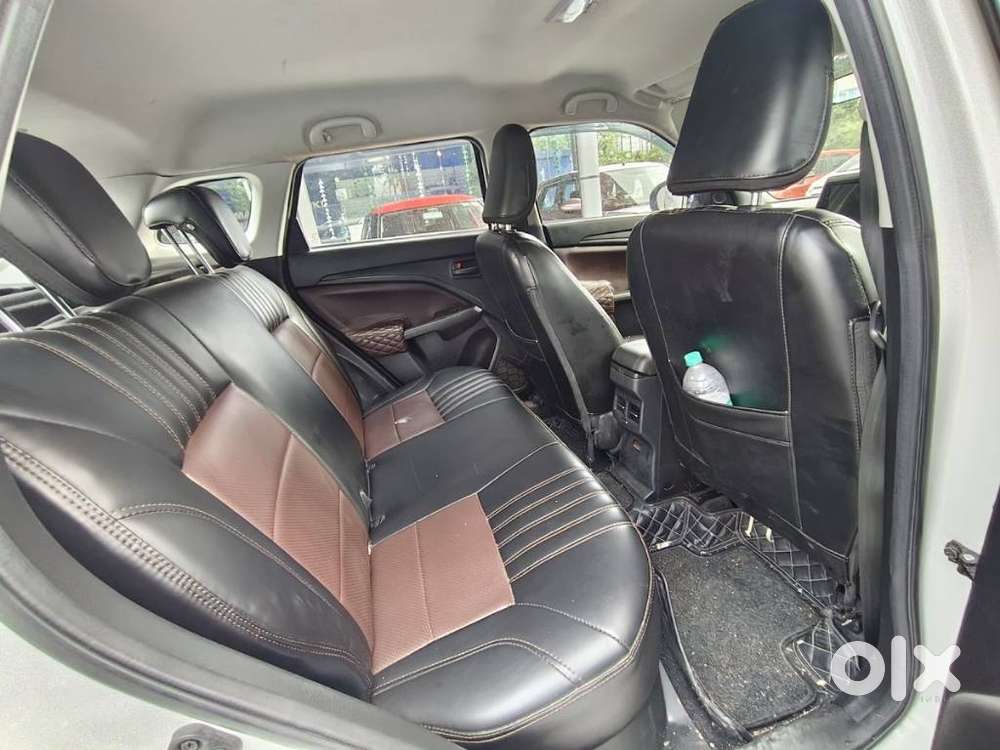 Maruti Suzuki Brezza 1.5 Lxi Smart Hybrid, 2024, Petrol