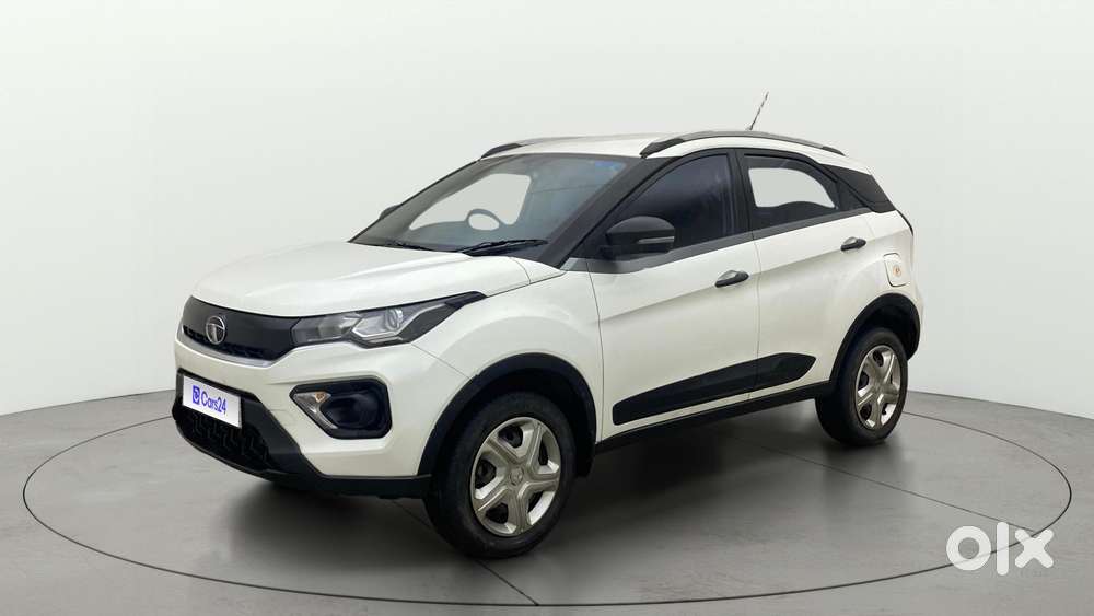 Tata Nexon 1.2 Revotron Xm (s), 2021, Petrol