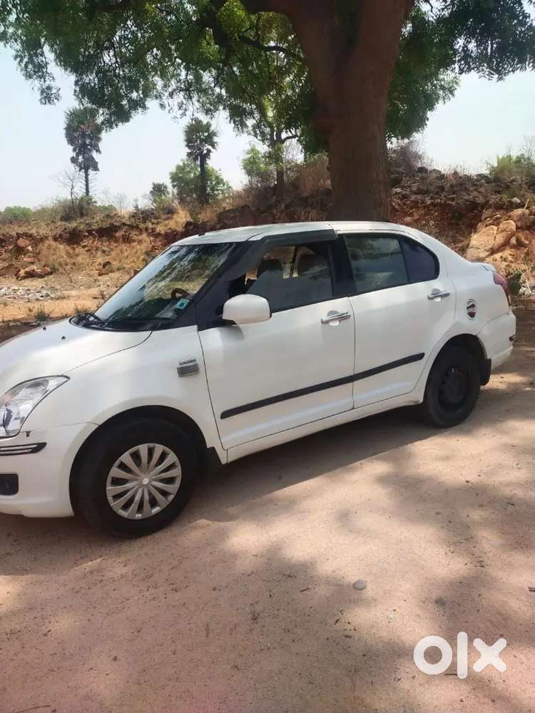 Maruti Suzuki Dzire 2011 Diesel 180000 Km Driven