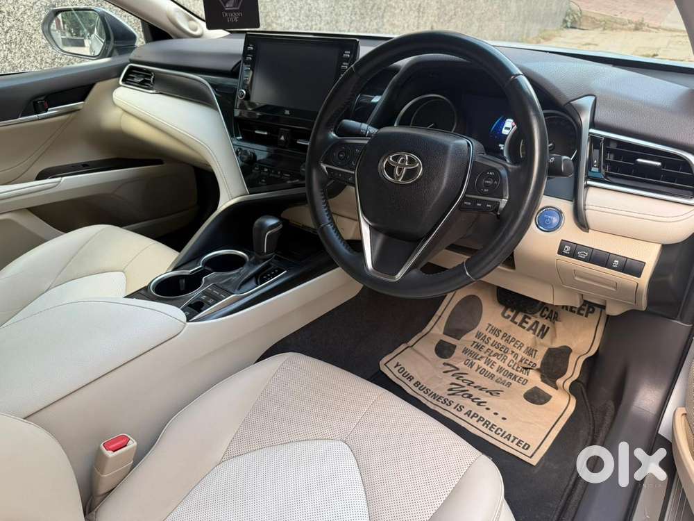 Toyota Camry [2019-ongoing] 2.5 Hybrid, 2022, Petrol