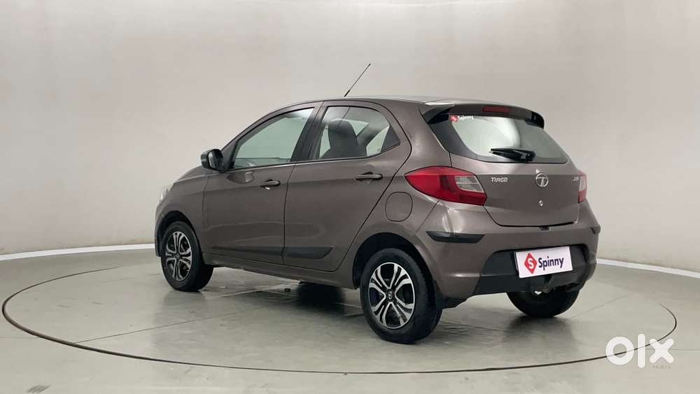 Tata Tiago Xza, 2018, Petrol