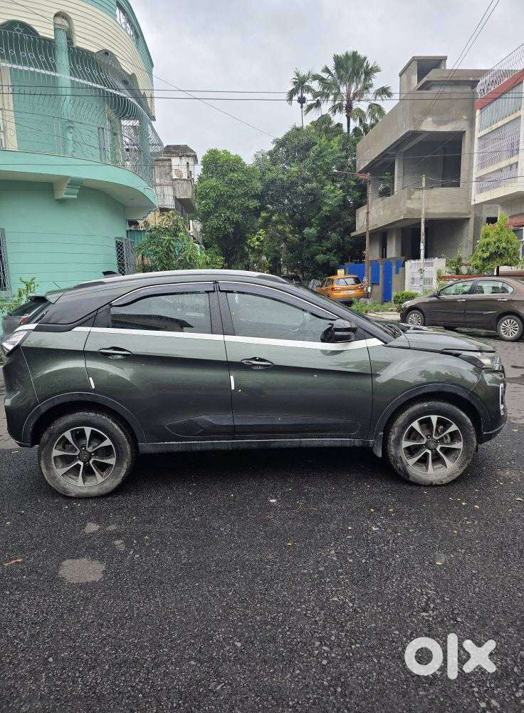 Tata Nexon 1.2 Revotron Xza Plus Dualtone, 2021, Petrol