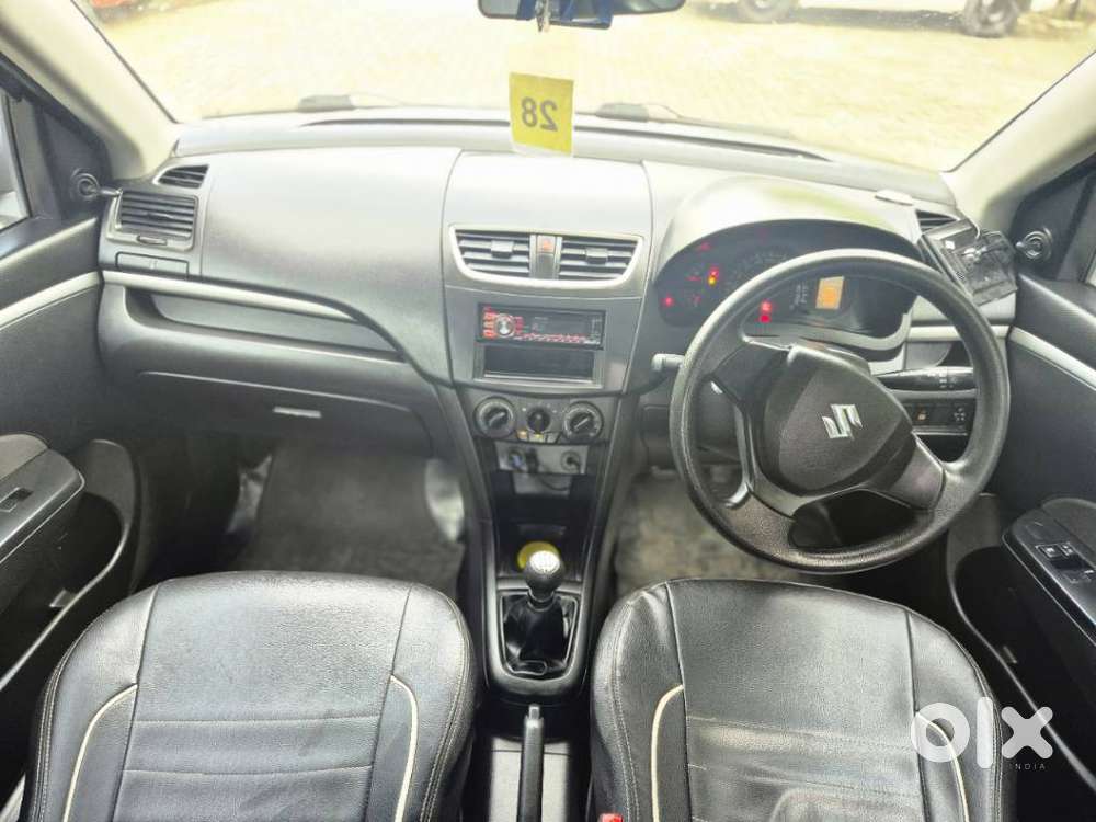 Maruti Suzuki Swift Lxi Optional-o, 2015, Petrol