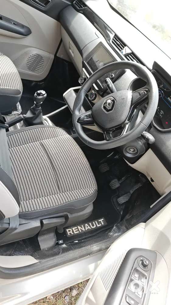 Renault Triber 2022 Petrol 6000 Km Driven