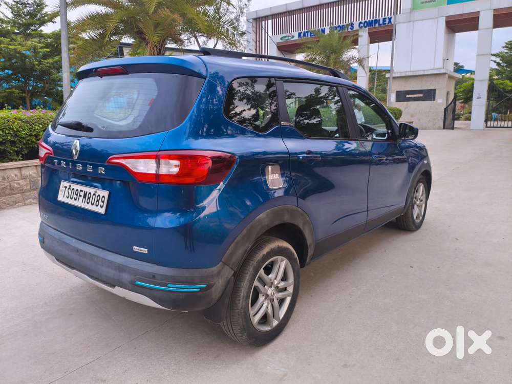 Renault Triber Rxz, 2020, Petrol