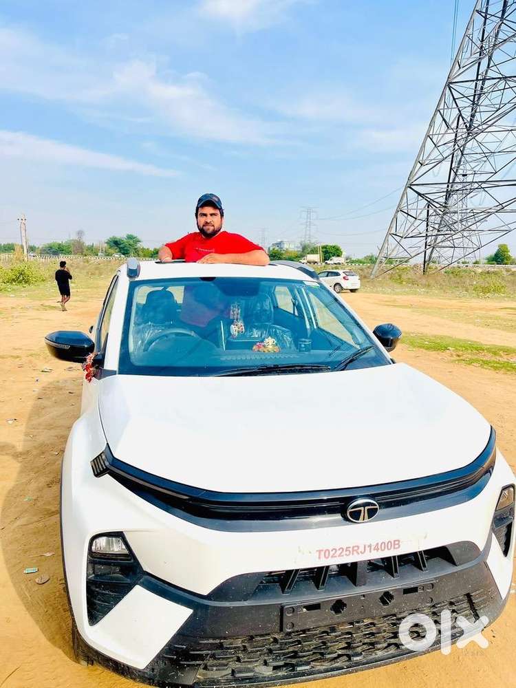 Tata Manual Petrol Car 2025