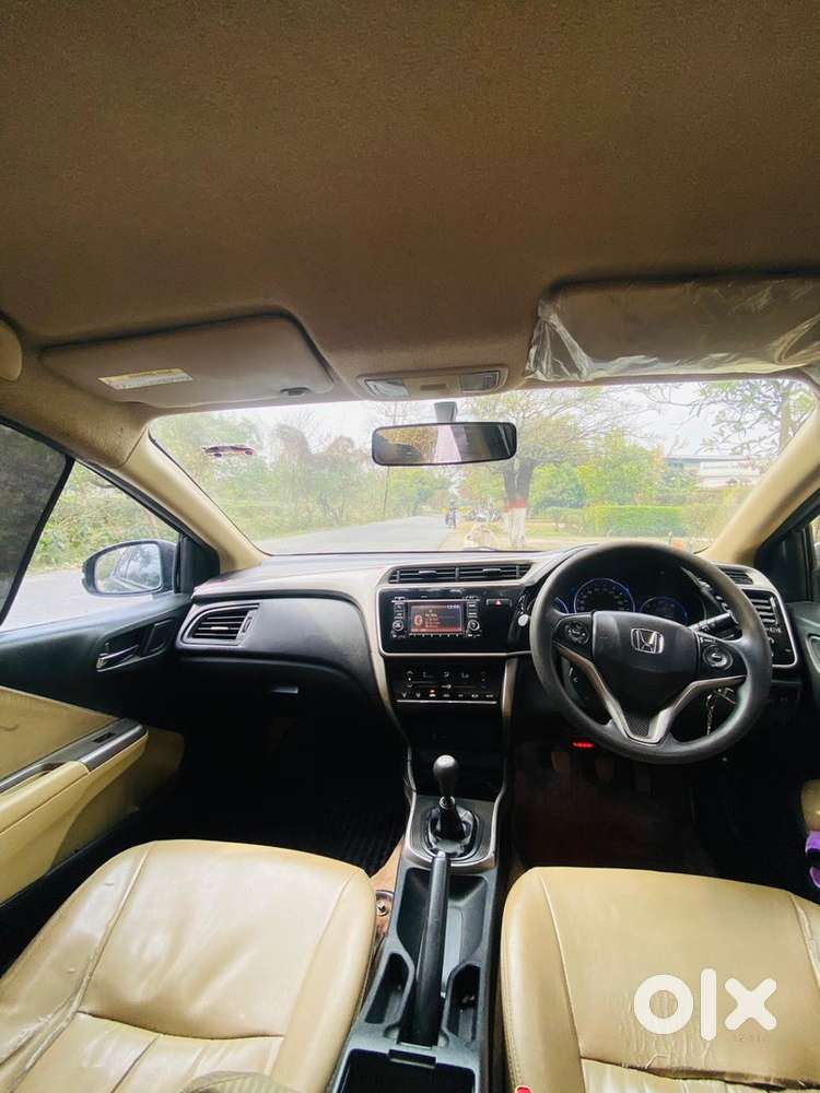 Neat And Clean Honda City 1st Owner