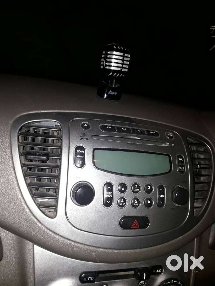 Hyundai I10 Sportz 1.2 (2013)  30,000 Km  Excellent Condition  Grey