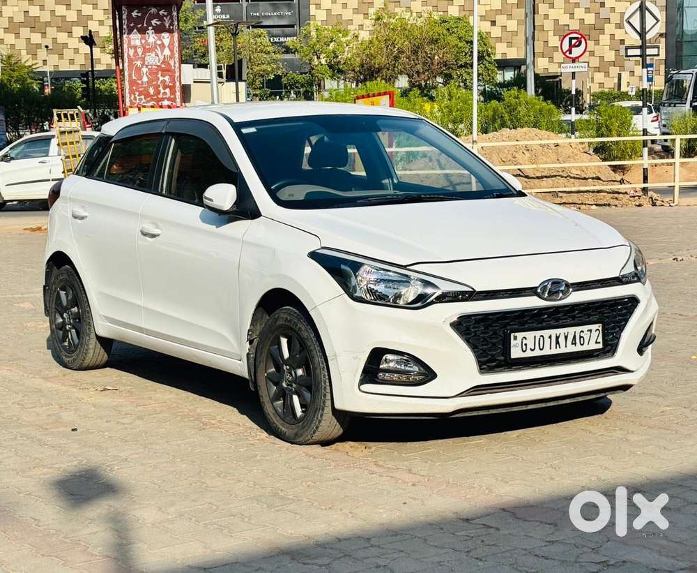 Hyundai Elite I20 Sportz (o) 1.2, 2020, Cng & Hybrids