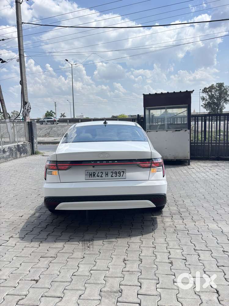 Hyundai Verna 1.5 S Petrol Mt, 2024, Petrol