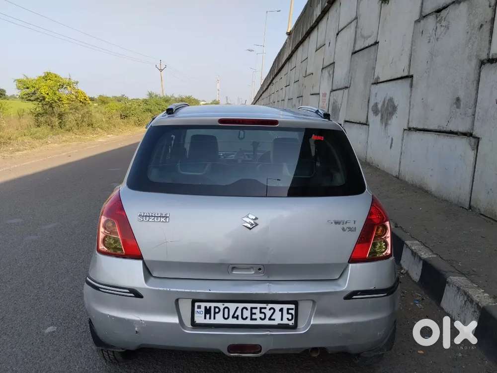 Maruti Suzuki Swift 2010-2011