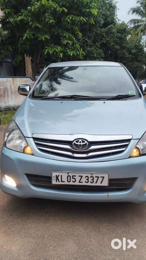 Toyota Innova 2.0 G4 Petrol 8-seater, 2009, Diesel