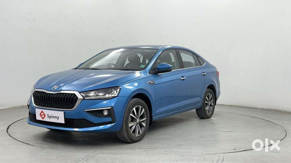 Skoda Slavia Style 1.0l Tsi At, 2023, Petrol