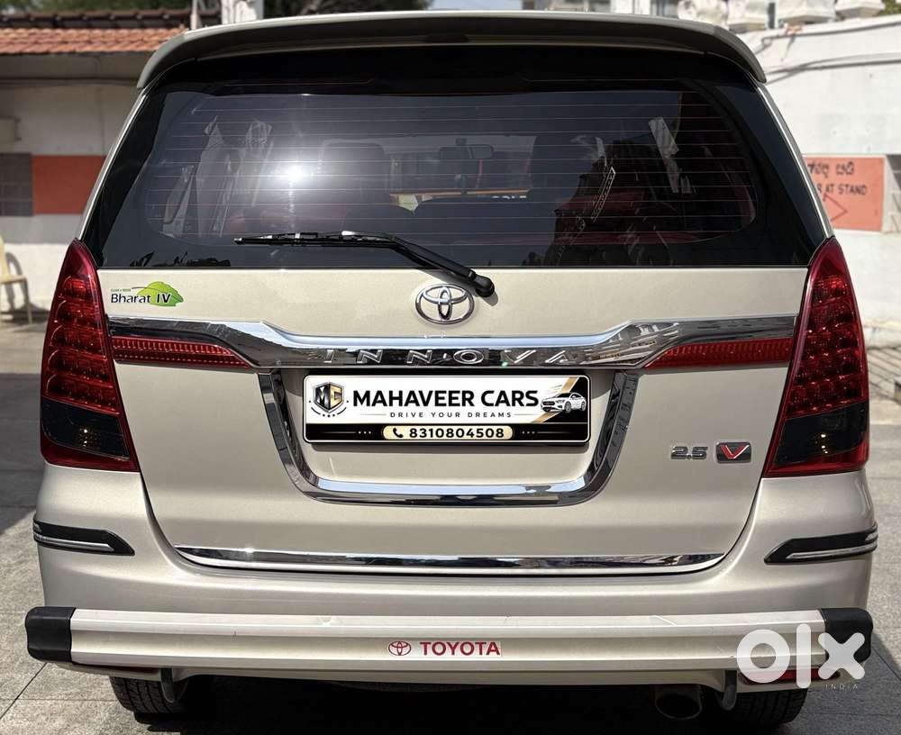 Toyota Innova 2.5 Vx 8 Seater Bs Iv, 2014, Diesel