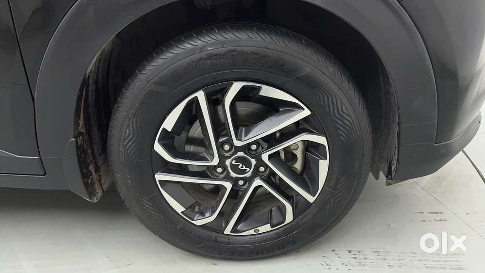 Kia Carens 1.4 Prestige Plus Turbo 7 Str, 2022, Petrol