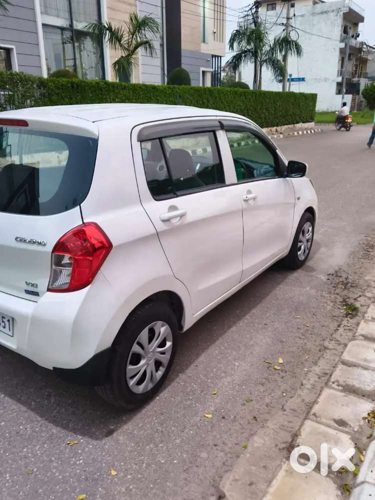 Maruti Suzuki Celerio 2016 Vxi Amt