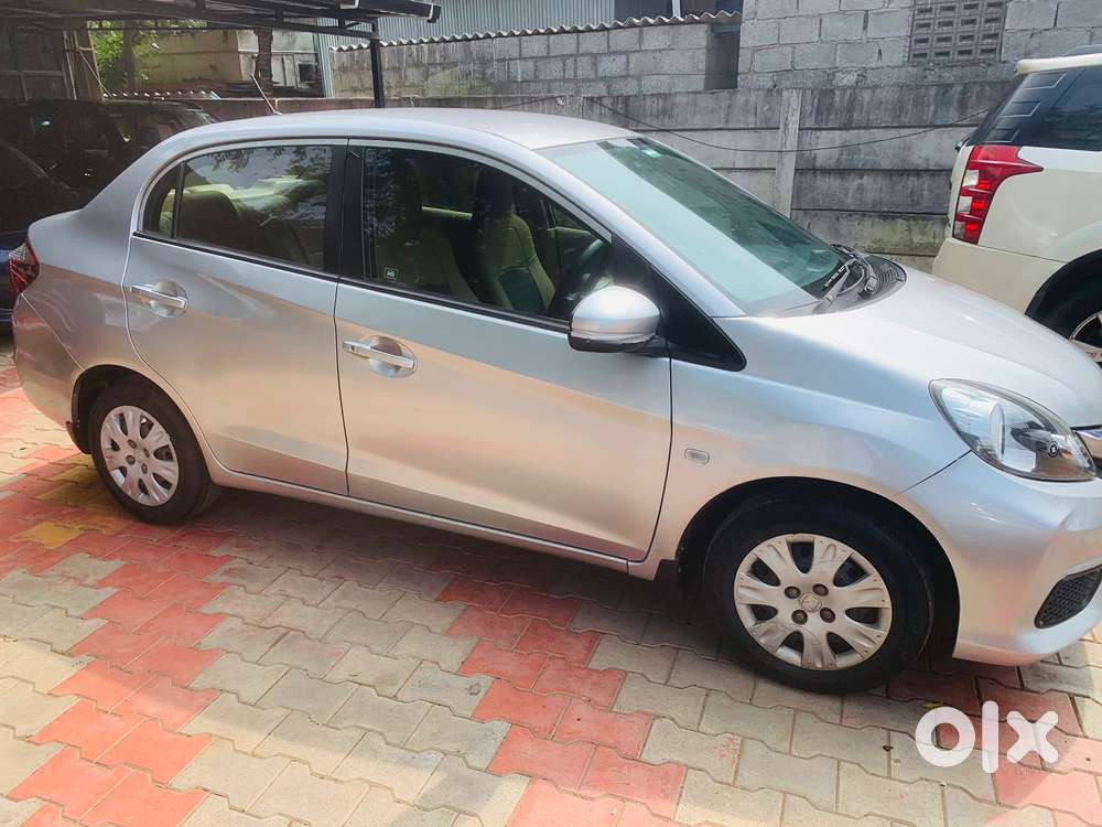 Honda Amaze, 2016, Petrol