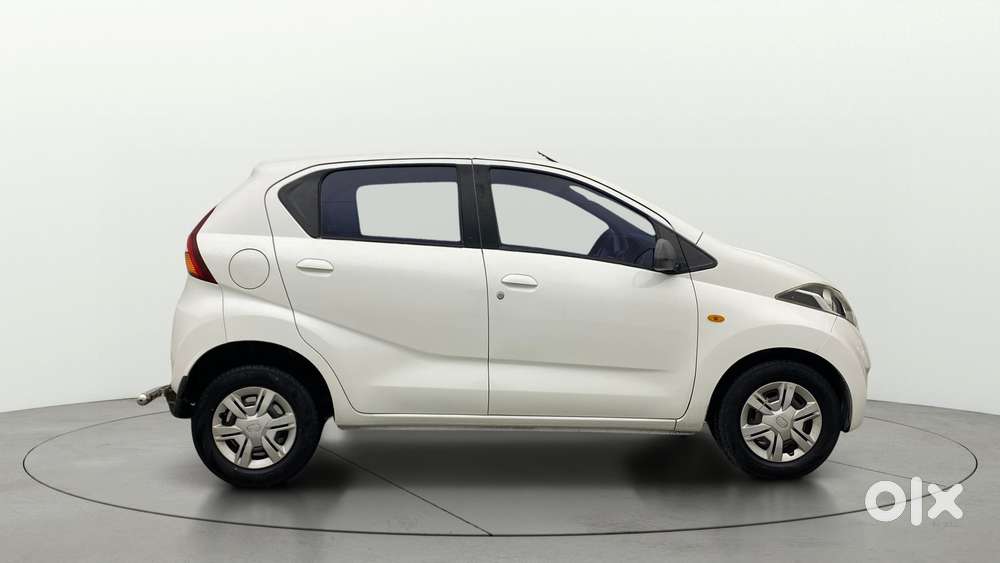 Datsun Redigo T Option, 2016, Petrol