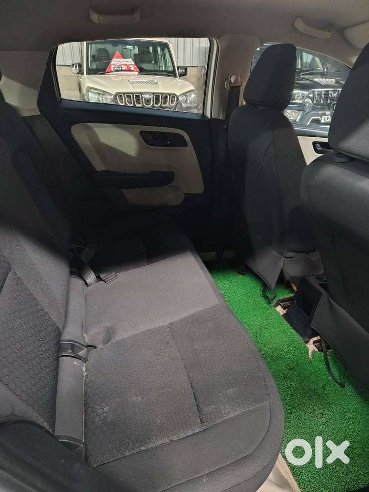 Tata Altroz 1.2 Xm Plus, 2021, Petrol