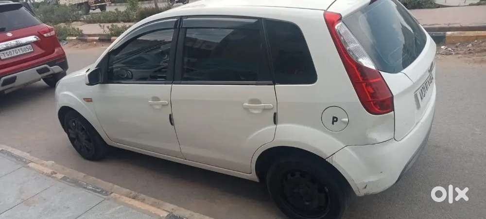 Ford Figo 2012 Petrol 39000 Km Driven