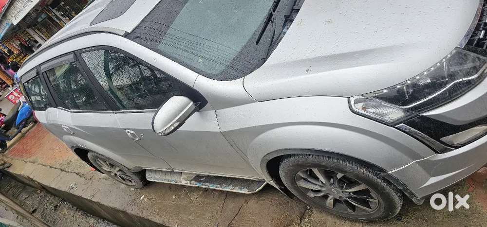 Mahindra Xuv500 2018 Diesel 90000 Km Driven