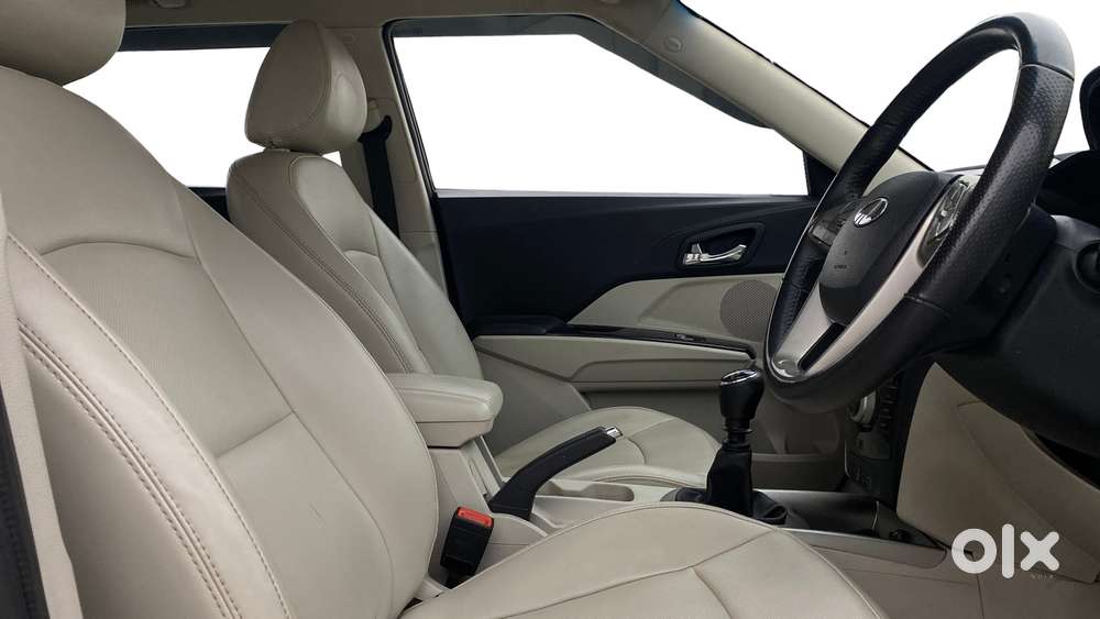 Mahindra Xuv300 W8 Option, 2021, Petrol