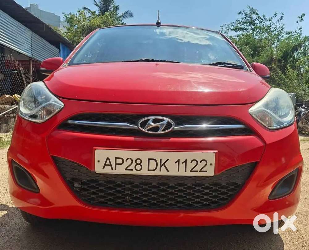 Hyundai I10 Sportz Petrol 2013