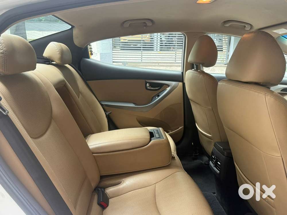 Hyundai Elantra Sx Vtvt Petrol Manual &ndash; 1st Owner