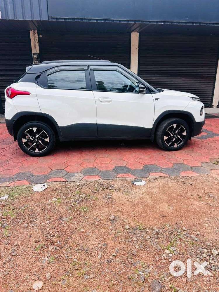 Tata Punch Creative Amt, 2022, Petrol