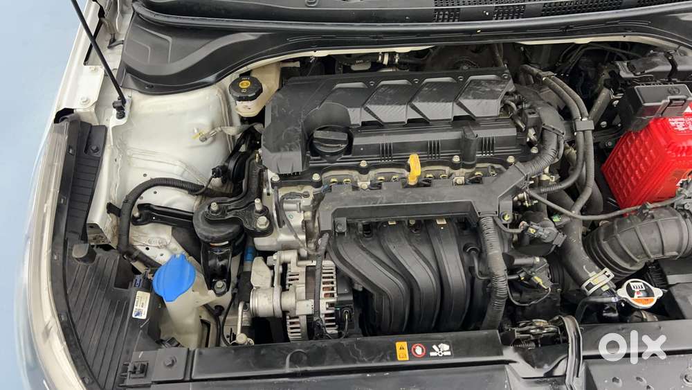 Hyundai Verna 1.5 Sx (o) Vtvt Ivt, 2022, Petrol