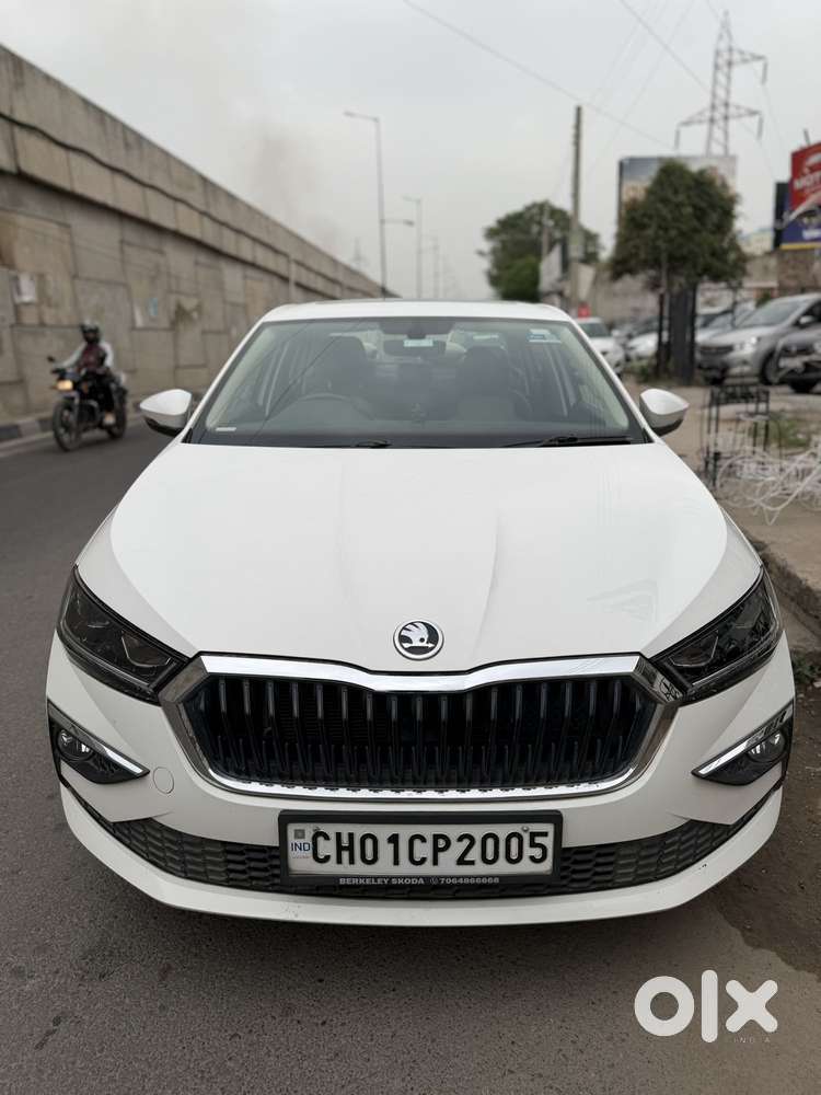 Skoda Slavia 1.0 Style Non-sunroof Tsi, 2023, Petrol